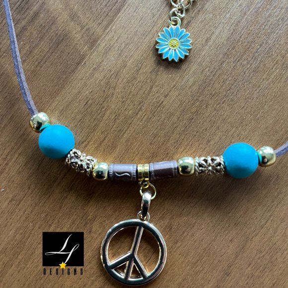 lf Designs: SUNFLOWER CENTER"PEACE" Necklace - Picture 4 of 7